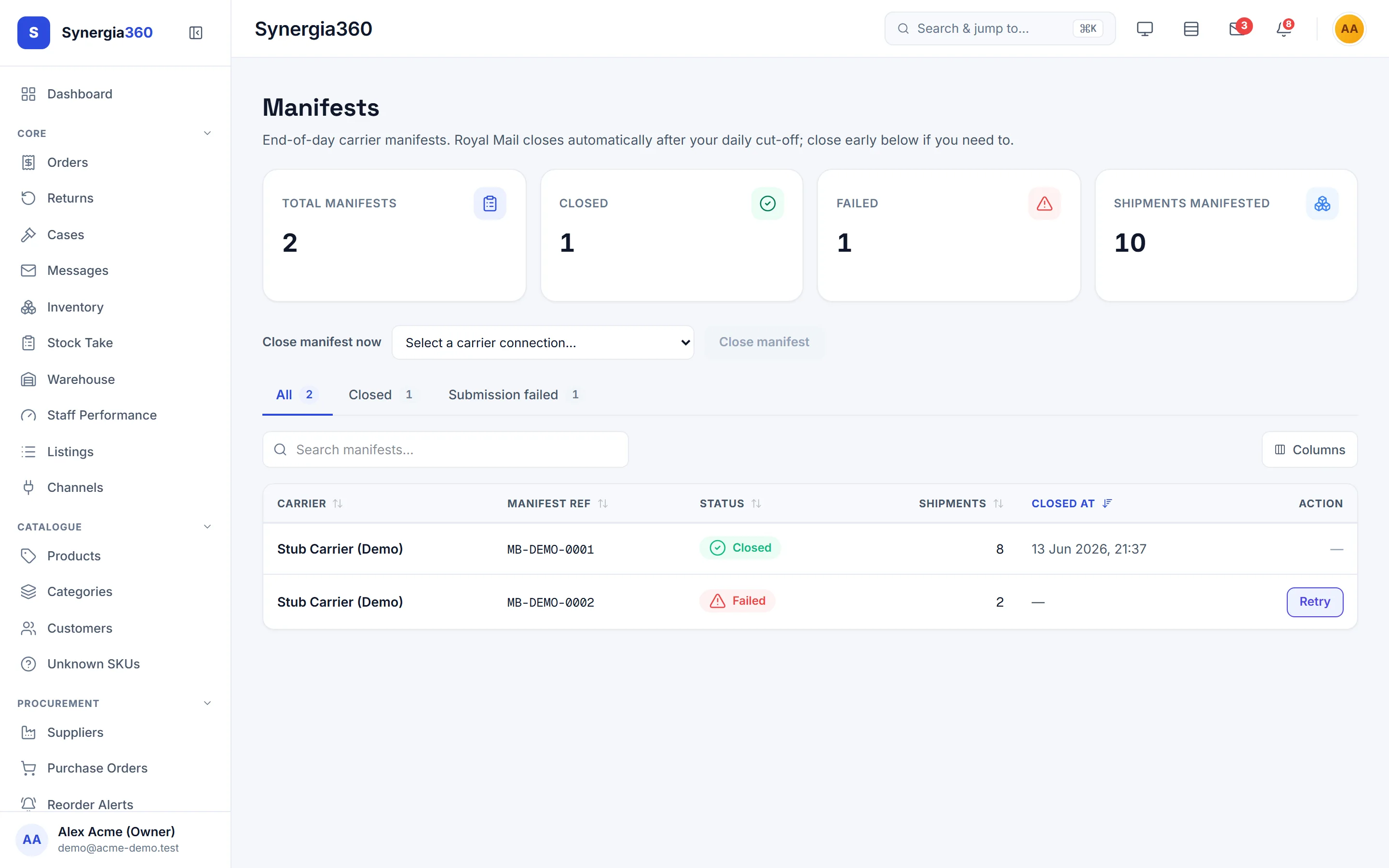 Manifest batches with shipment counts and status